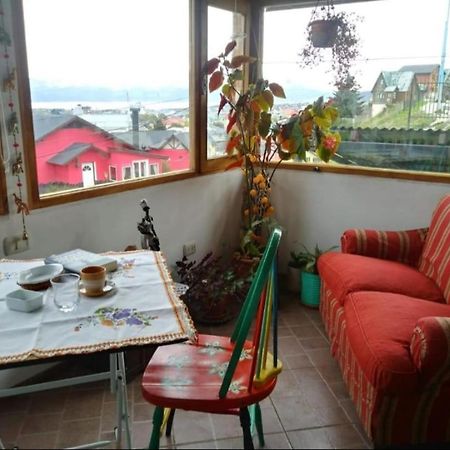 Отель Alem Casa De Familia Ушуая Экстерьер фото